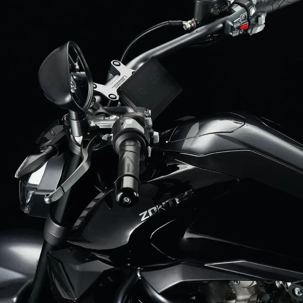 350 v-08.webp